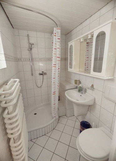Bathroom 2, Red Beech Modern Retreat, Vorpommern-Rügen
