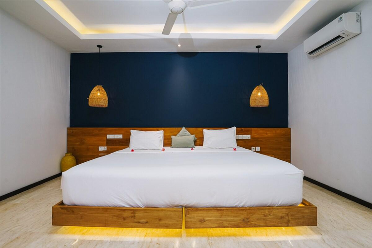 Bedroom 2, Frangipani at Berawa / Villa Jingga 3BR Private , Badung