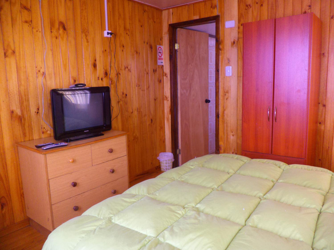 Bedroom 2, Hospedaje Ayelen, Chiloé