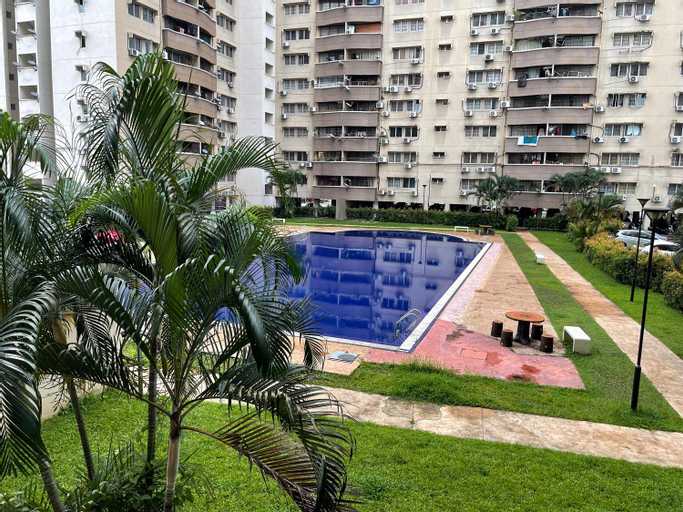 Suasana Stay & Homestay Sentul Utama Kuala Lumpur 3R3BR 2AC 2 Car park-Netflix-WIFI-Pool View, Kuala Lumpur
