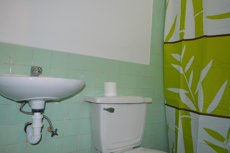 Bathroom 2, Hostal Alborada Riobamba, Riobamba