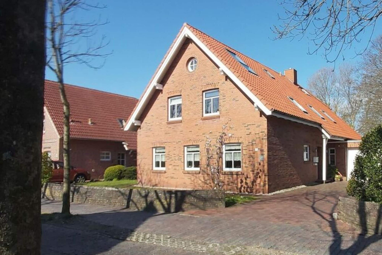 Primary image