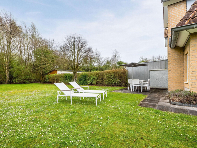 Others 5, Villa in Banjaard near Sandy North Sea Beach, Noord-Beveland