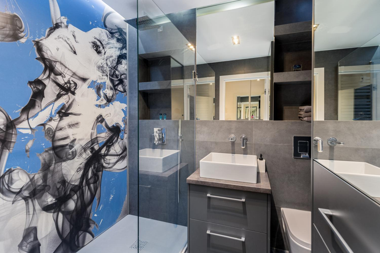 Bathroom 4, Diamonds Apartment, Kraków City