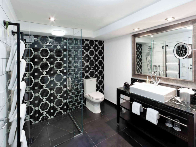 Bathroom 5