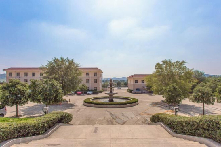 Exterior & Views 2, Xintian Hotel, Linyi