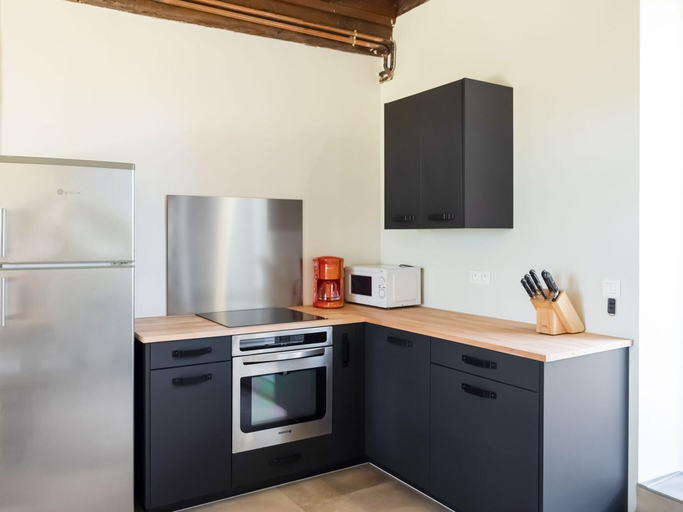 Private kitchen 4, Holiday Home With Pool in Coubjours, Dordogne