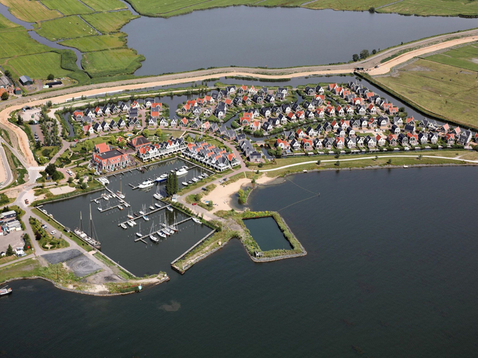 Exterior 3, Holiday Home in Uitdam With Terrace, Waterland