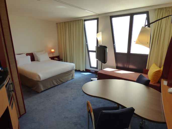 Bedroom 15