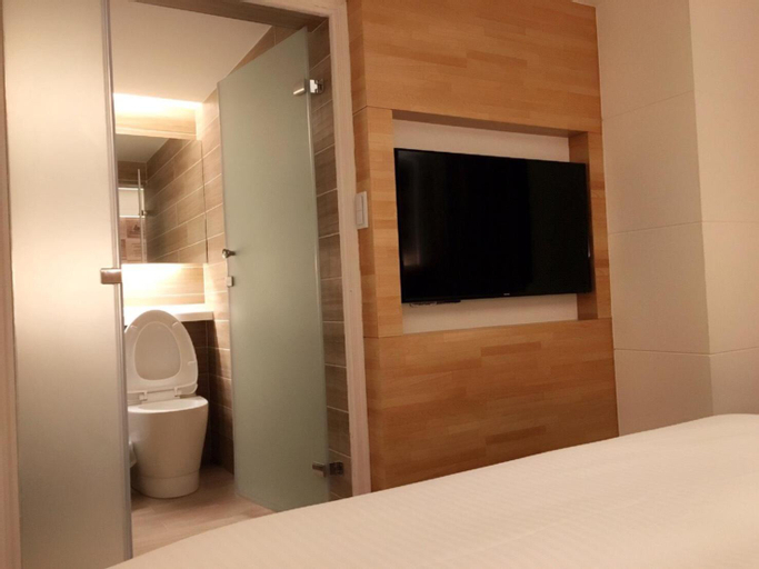 Bedroom 8