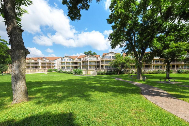 Exterior & Views, WW G102 Waterwheel Resort Condo, Comal