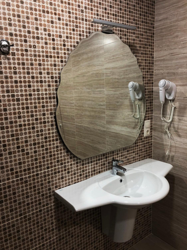 Bathroom 2, Valurile Marii Vama - Veche, Limanu