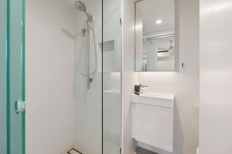 Bathroom 4, Fairshore Noosa, Noosa - Noosa-Noosaville