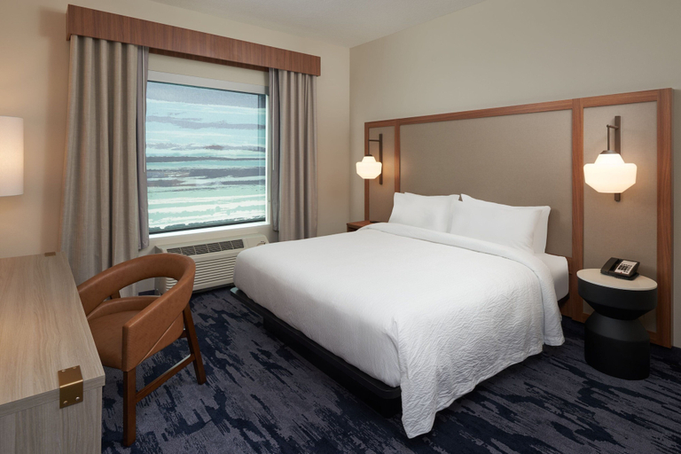 Bedroom 3, Fairfield Inn & Suites by Marriott West Palm Beach, Palm Beach
