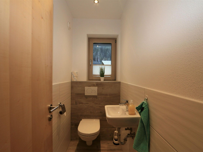 Bathroom 3, Chalet in Kaltenbach near Ski Lift, Schwaz