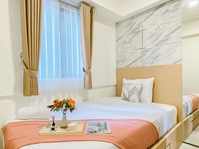 Bedroom 2, Comfort 2Br Apartment At Meikarta Cikarang, Cikarang