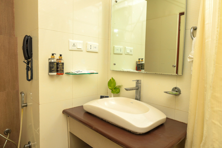 Bathroom 3, THE AANANDA IMPERIAL, Bilaspur
