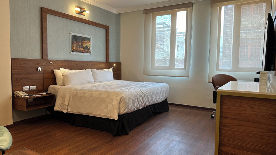 Bedroom 2, Ritz, Mexico City