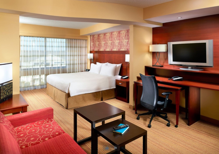 Bedroom 3, Courtyard by Marriott Clarksville, Montgomery