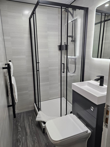 Bathroom 4, The Townhouse Chester, Cheshire West and Chester