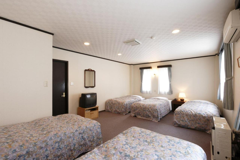 Bedroom 3, Guest House Hilltop, Kiso