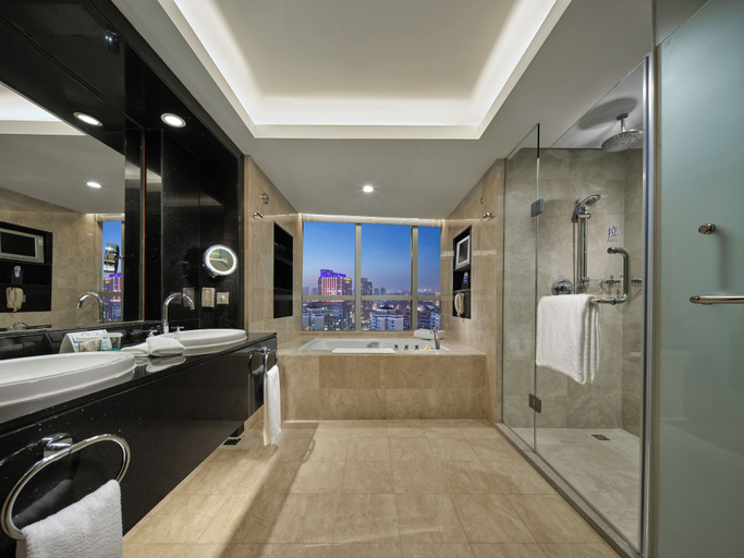 Bathroom 5, Hilton Hefei, Hefei