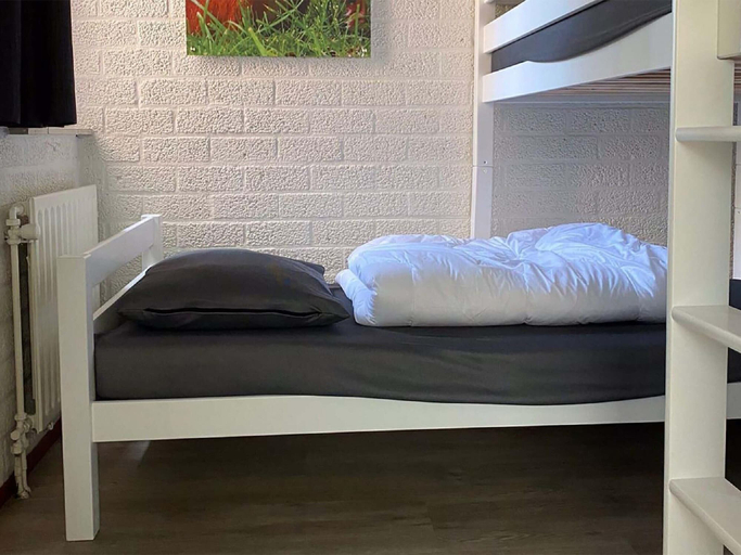 Bedroom 3, Bungalow in Weert with Private Jetty, Weert