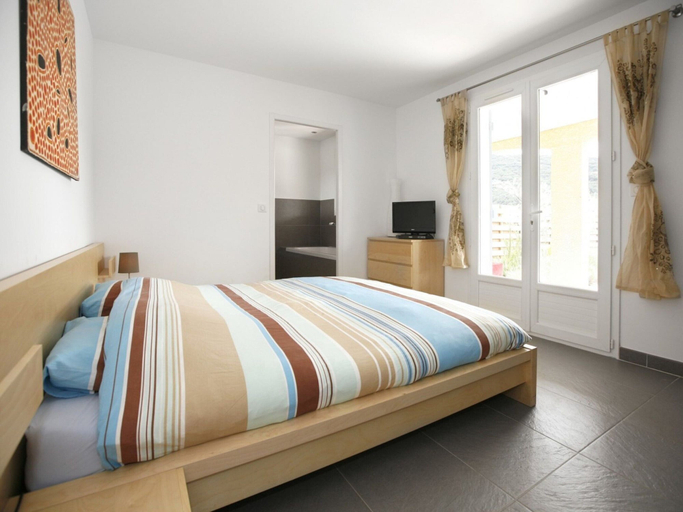 Bedroom 3, Peaceful Villa With Pool & Views, Hérault