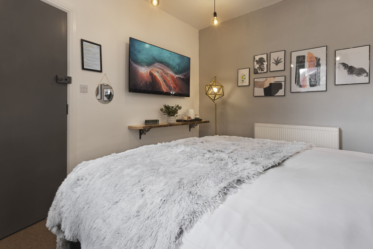 Bedroom 3, Windermere Central Hotel - Room 6, Cumbria