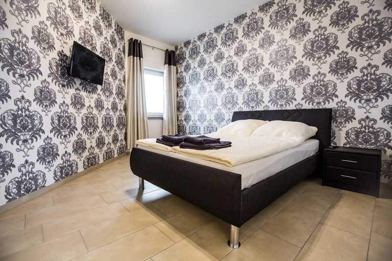 Bedroom 8