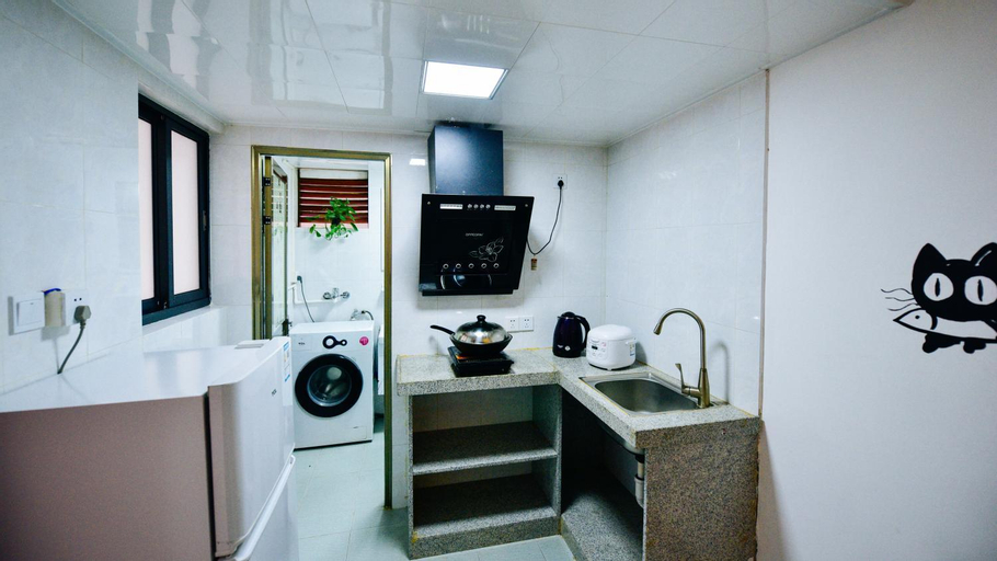 Bathroom 6