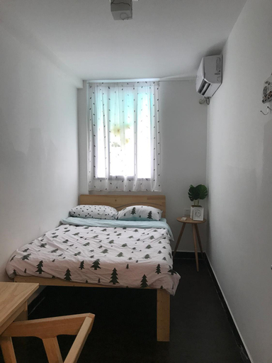 Bedroom 18