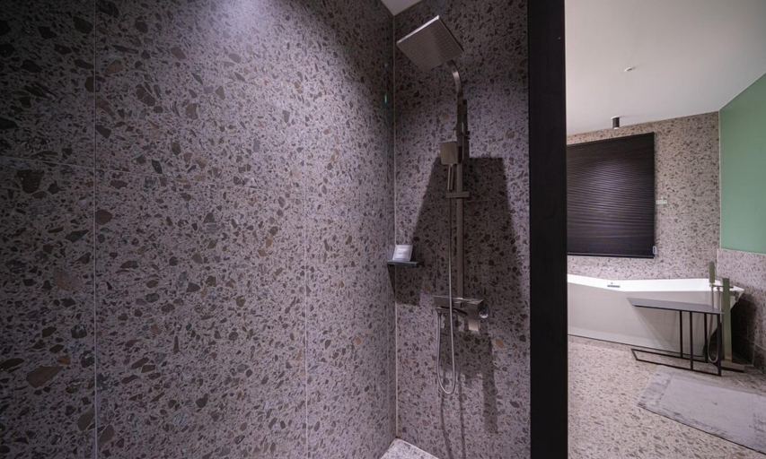 Bathroom 4, Daegu Eastern Hotel Lions Park, Dong