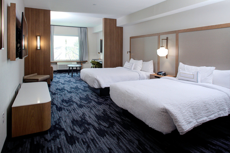 Bedroom 4, Fairfield Inn & Suites by Marriott Allentown West, Lehigh