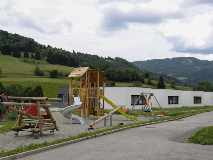 Others 5, Pleasant chalet on the ski slopes, Murau