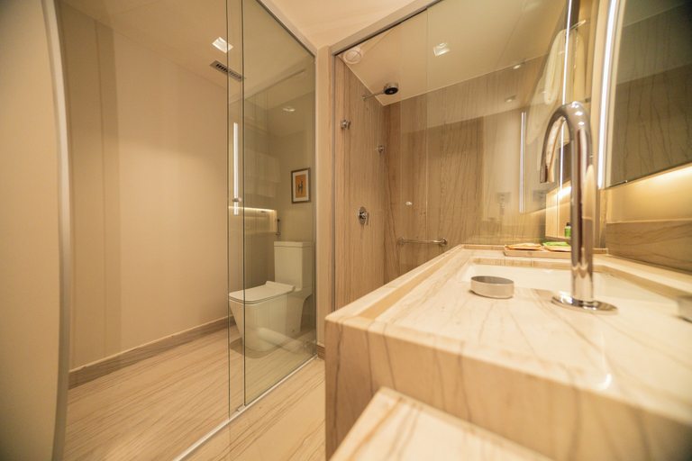 Bathroom 3, Mona Hotel, Teresina