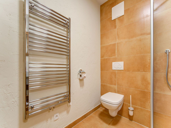 Others 5, Chalet in Mittersill by Ski Lift Sauna, Zell am See