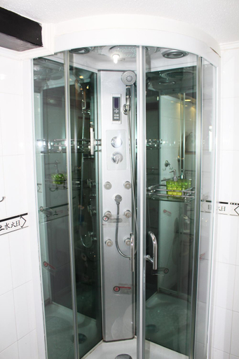 Others 4, Residencial Victoria Said, Linares