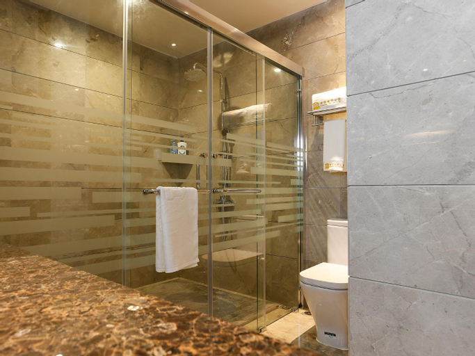 Bathroom 4