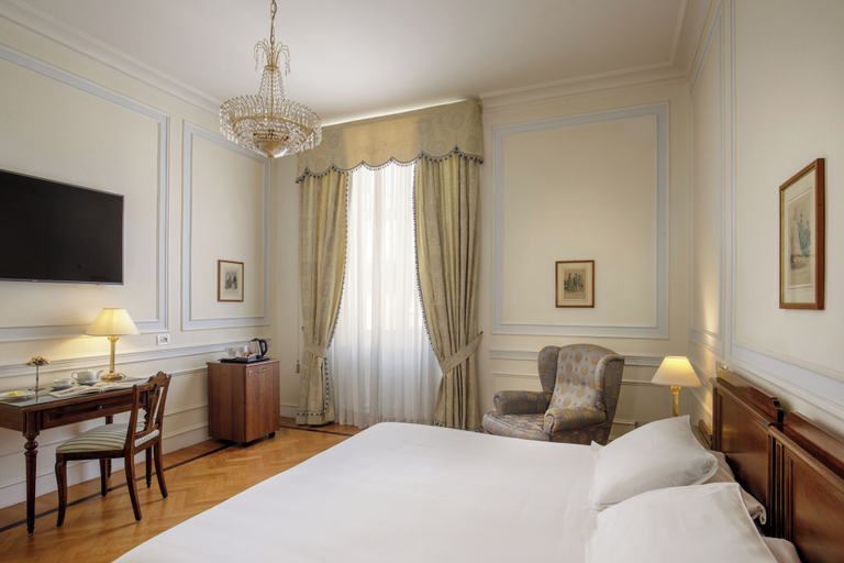 Bedroom 2, Hotel Quirinale, Roma