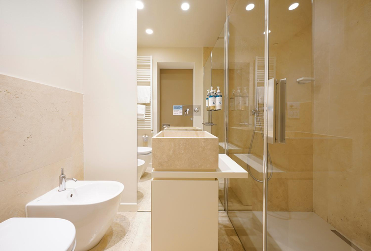 Bathroom 4, M7 Contemporary Apartments - My Extra Home, Florence