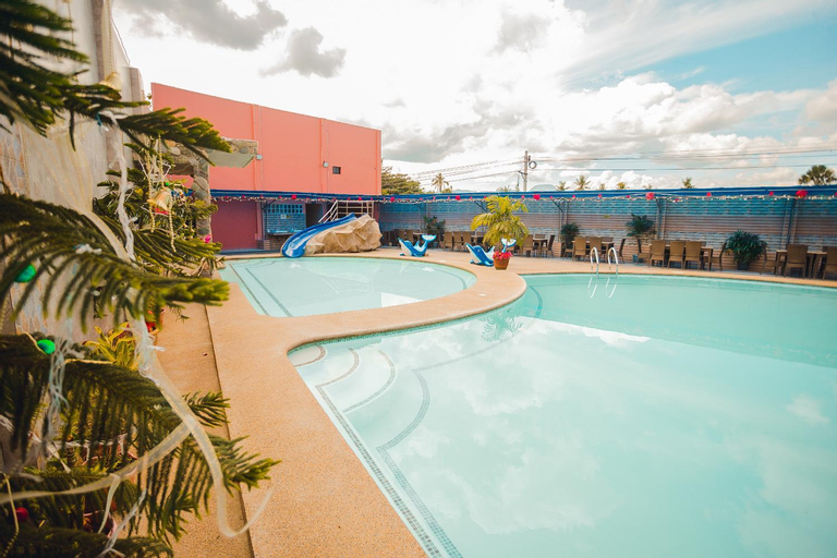 Swimming Pool 8