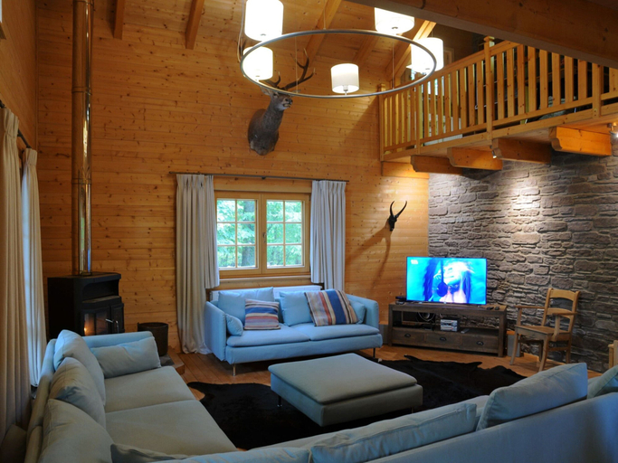 Living area 4, Spacious Chalet Located at Bomal with Hot Tub & Garden Parlour, Luxembourg