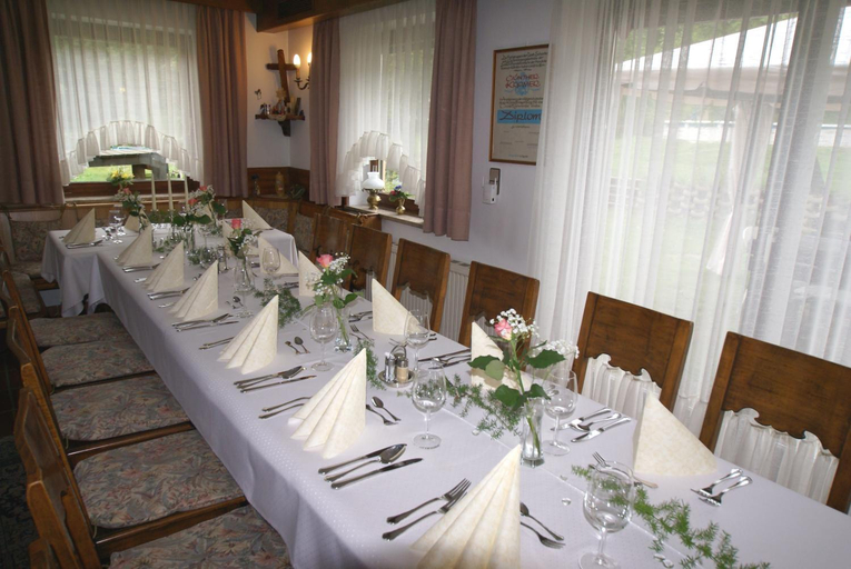 Restaurant 3, Gasthof Hotel Zur Post, Klagenfurt Land
