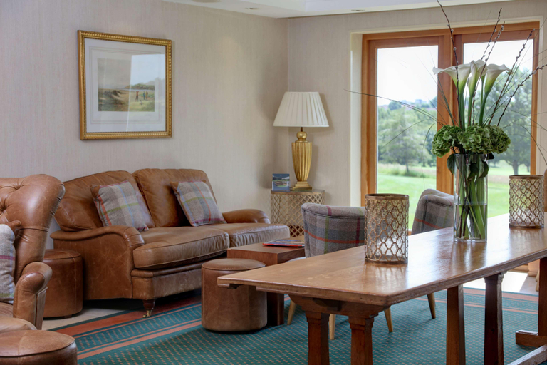 Public Area 2, Windmill Village Hotel, Golf Club & Spa, BWSC, Coventry