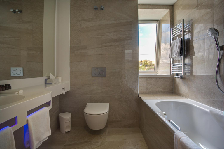 Bathroom 4, ホテル ガラテア, Mladá Boleslav