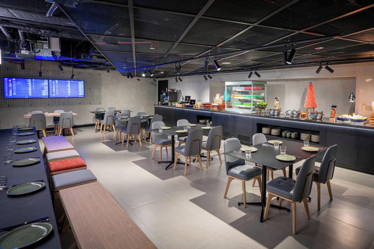 Food & Drinks 4, AUHotel Abu Dhabi - Airport Transit Hotel, Abu Dhabi City