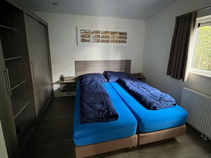 Others 5, Modern Chalet With Terrace Near Rockanje, Hellevoetsluis