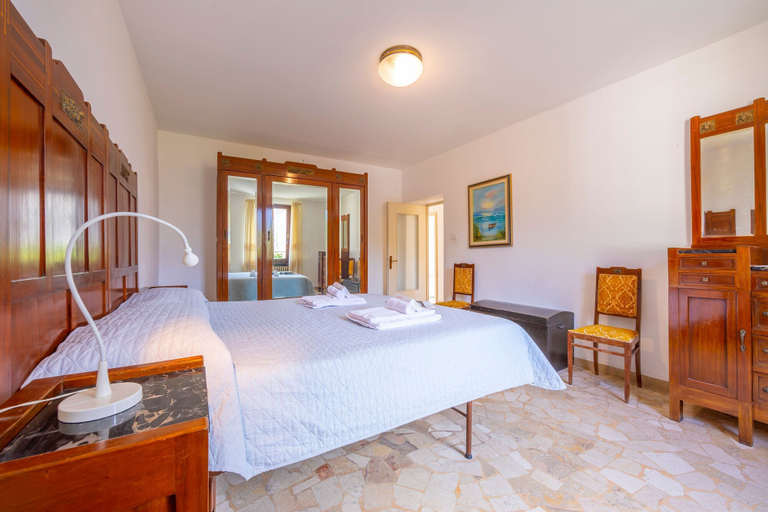 Bedroom 4, Residenza Rocca del Lago 3, Trento