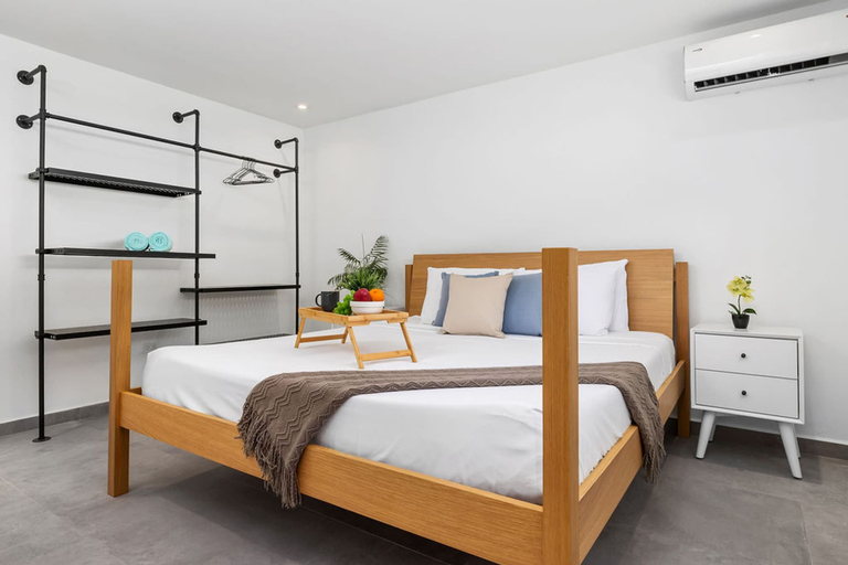 Bedroom 3, 4BR 3BA Newly Built w Private Pool 5 min 2 Beach
